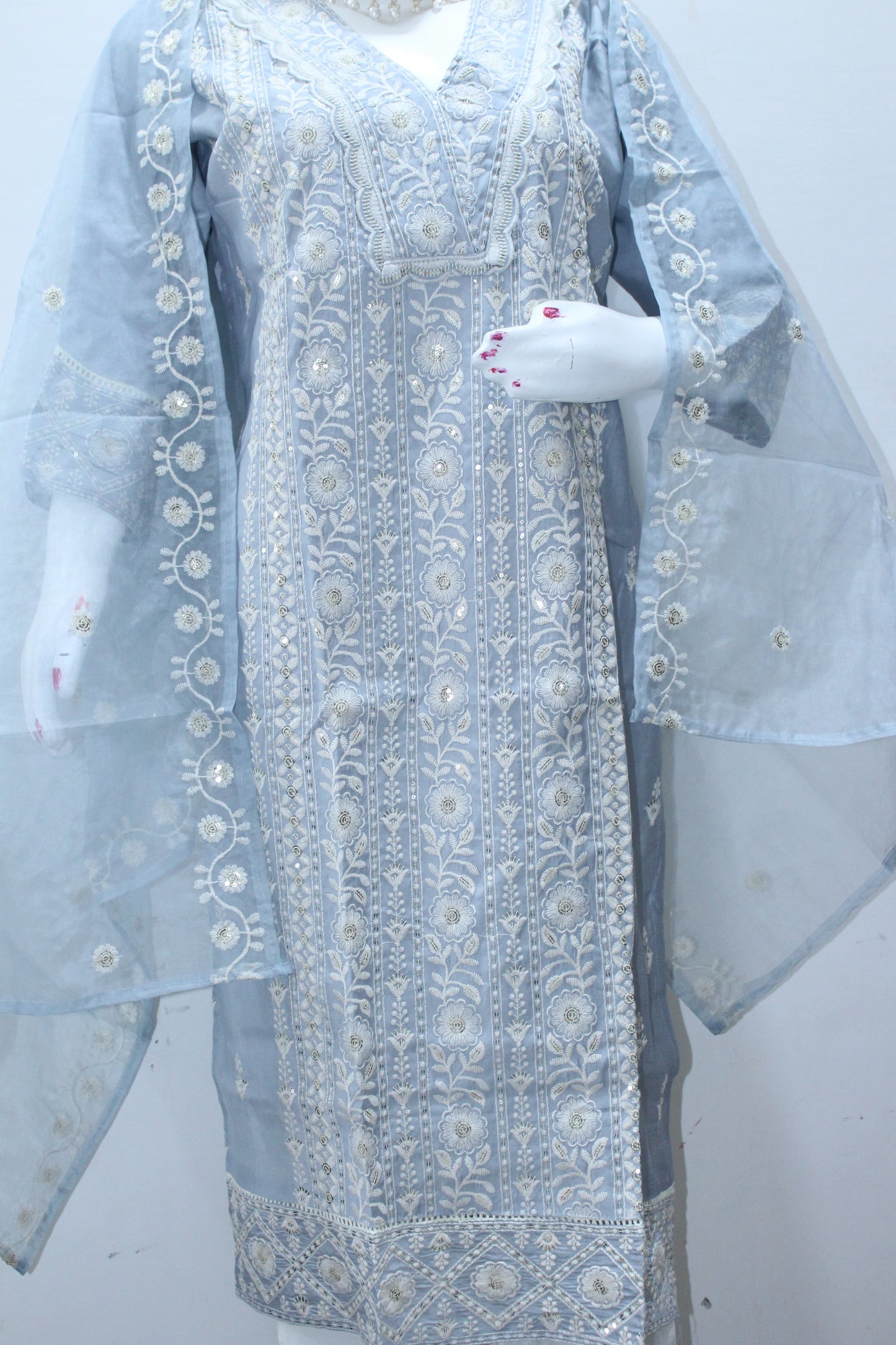 Shriyaani white thread cotton blend powder grey kurti set