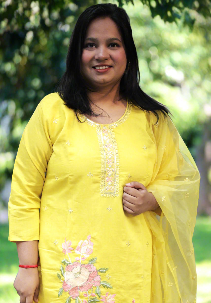 YELLOW SILK KURTA SET WITH PAKISTANI STYLE ORGANZA DUPATTA