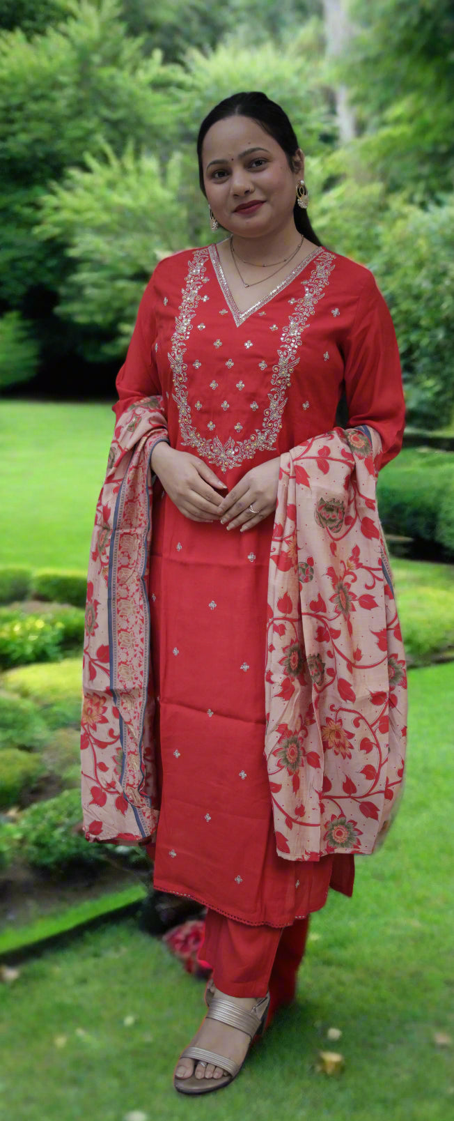 CLASSY RED SILK SUIT WITH PRINTED DUPPATA